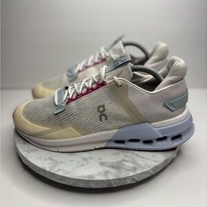 Size 10 - ON Cloudnova Flux Undyed White Heather W